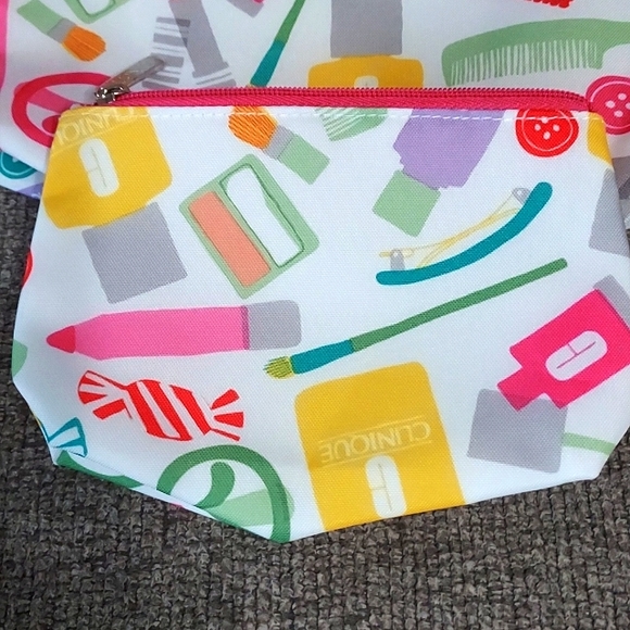 Clinique makeup bags - Picture 3 of 4